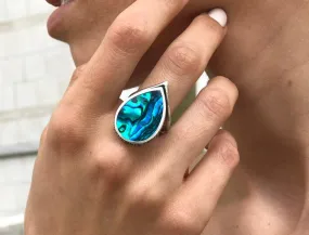 Pearl Shell Ring - Vintage Teardrop Ring - Blue Cocktail Ring